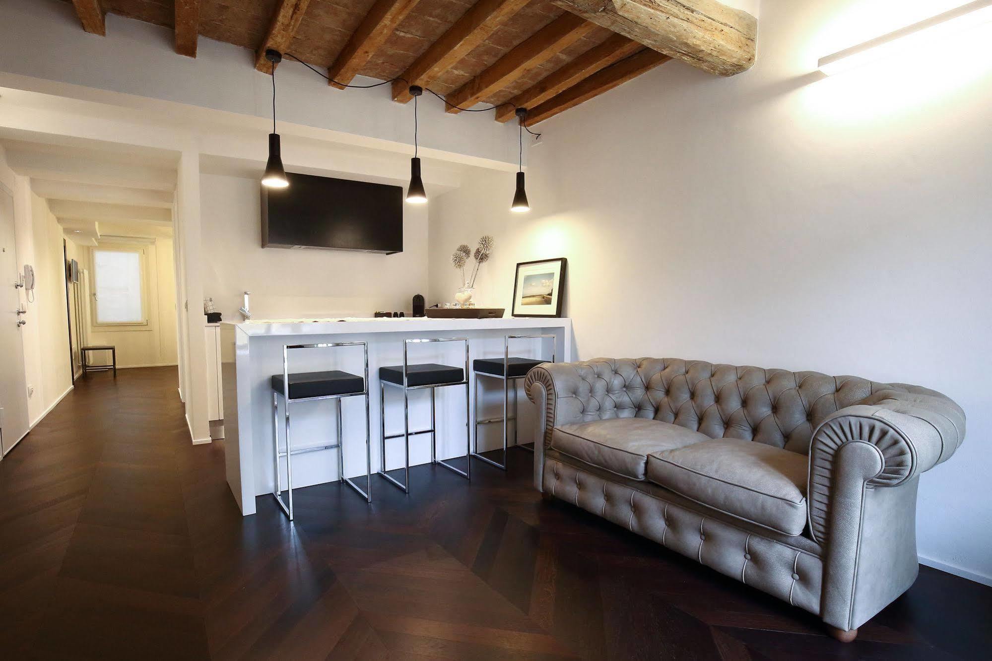 Emilia Suite Relax Modena Dış mekan fotoğraf